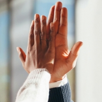 Lei da igualdade salarial gera necessidade de empresas se adequarem 